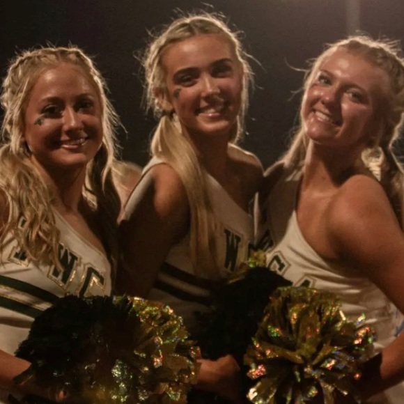 Meet your Posher, Piper - Picture 5 of 6